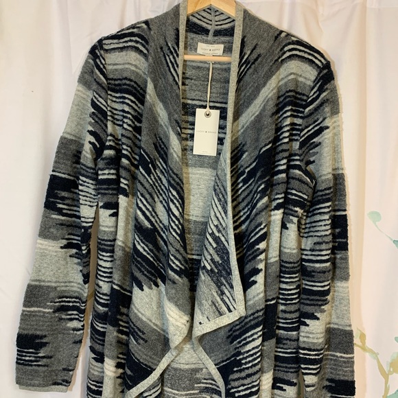 Lucky Brand Pattern Cardigan - Picture 3 of 8